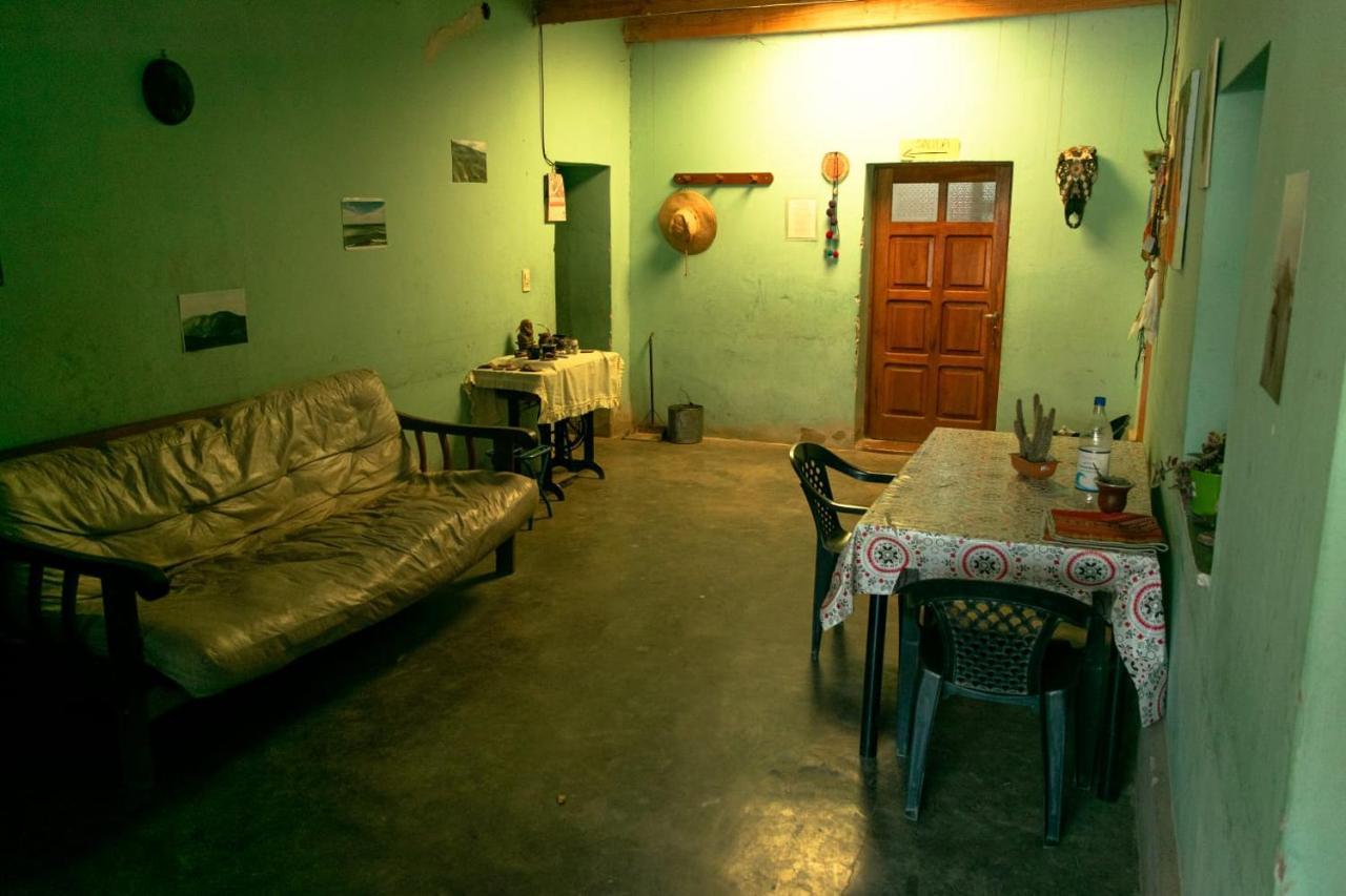 Acusi Hostel Camping Humahuaca Exteriér fotografie